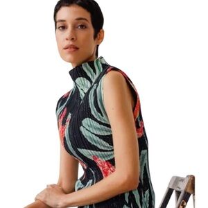 SKFK Isua Floral Pleated Funnel Neck Top Black Green US 8 NWT